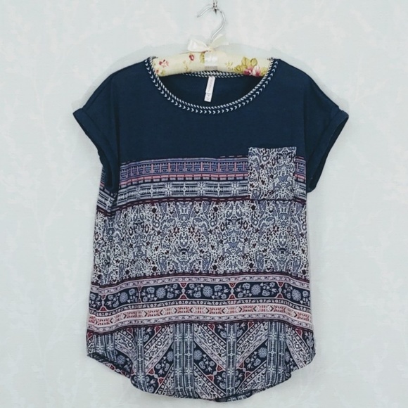 Xhilaration | Boho Short Sleeve Fly Away Top | M - Picture 1 of 6